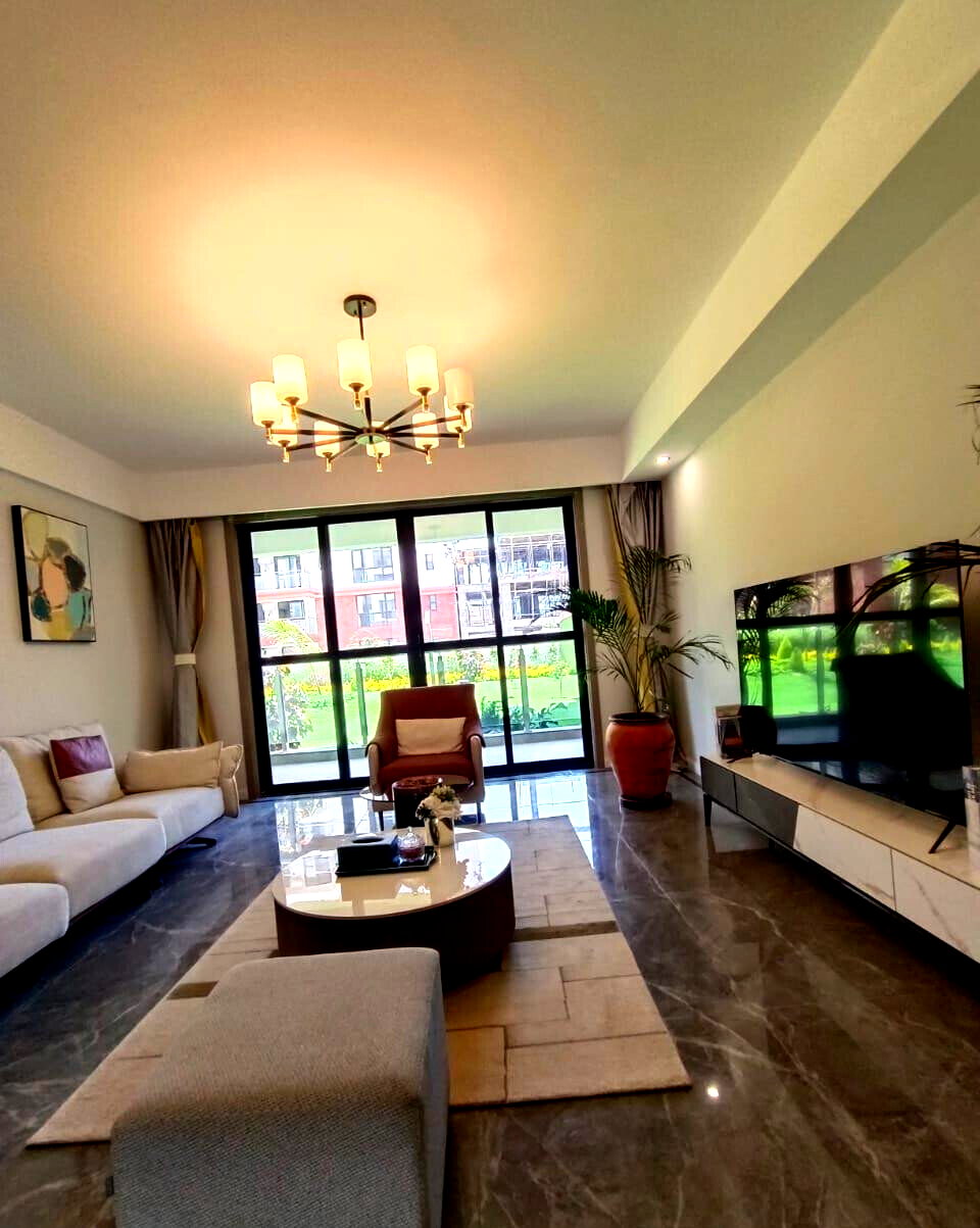 3BR with Two Balconies & Park Views - Syokimau