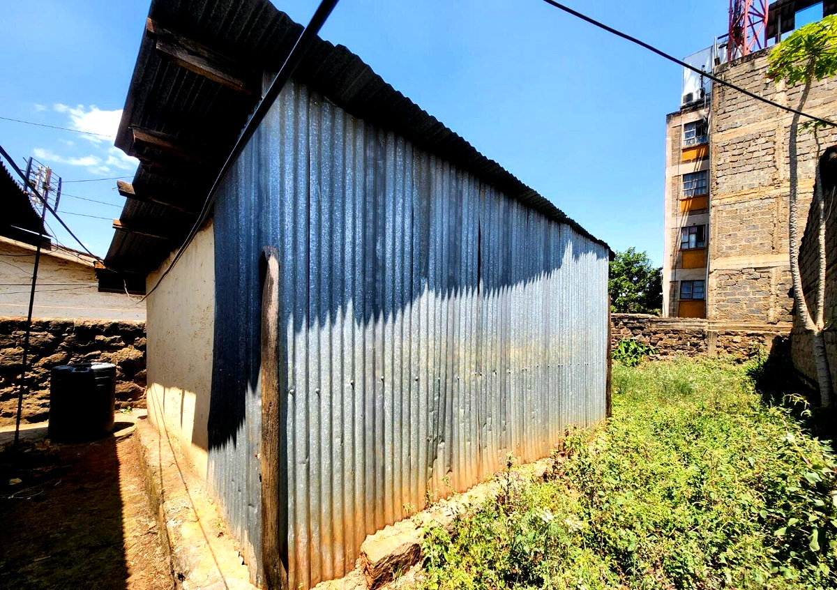 KSh 10M Langata Plot