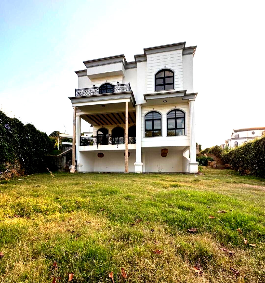 Homely 5-Bed Townhouse with Excellent Finishings - Loresho