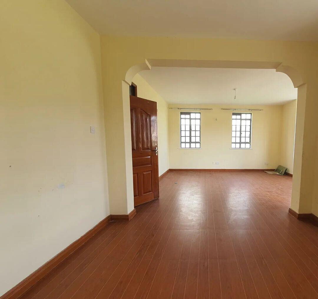 4BR Townhouse on 50x100 with DSQ & Cabro Driveway - Kitengela