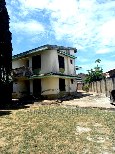 For Sale 4 Bedrooms Massionate Bamburi - Image 5