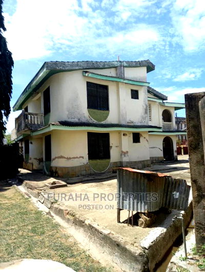 For Sale 4 Bedrooms Massionate Bamburi - Image 3