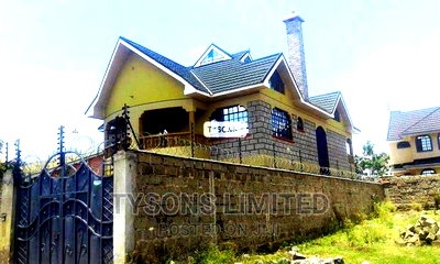 4bdrm Maisonette in Membley Estate for sale - Image 1
