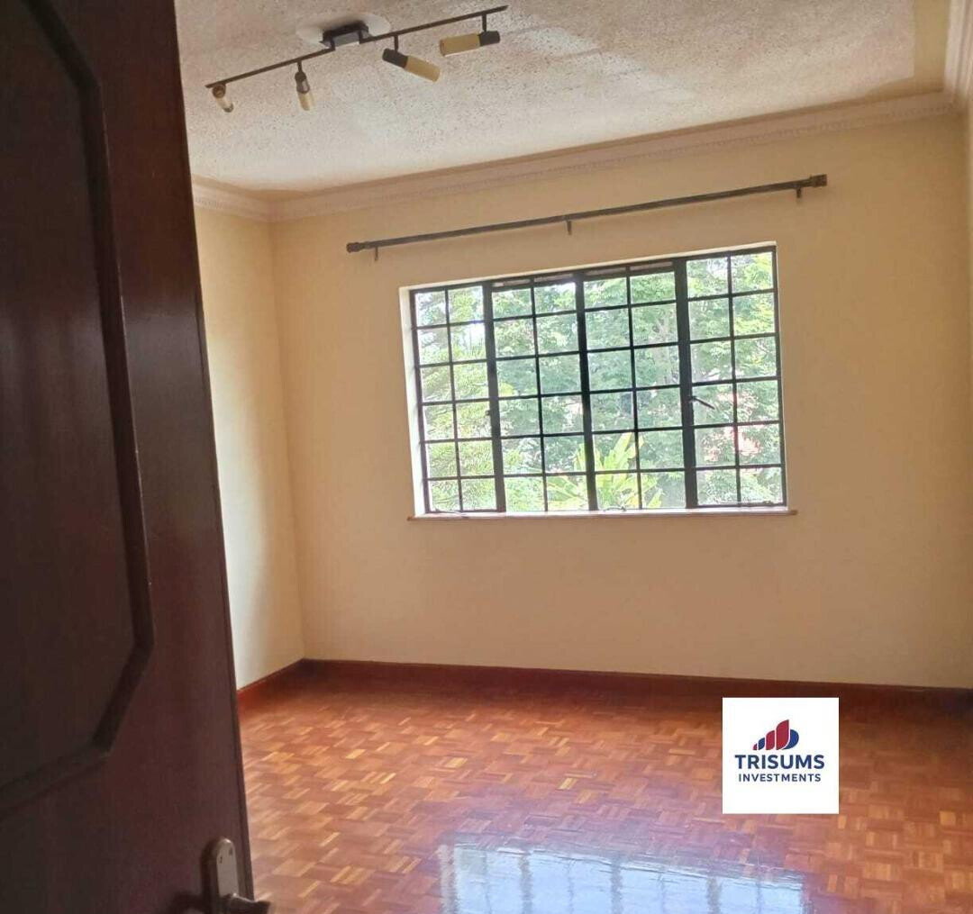 4BR with DSQ, Pool & Borehole - Westlands