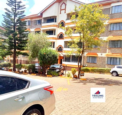 4BR with DSQ, Pool & Borehole - Westlands