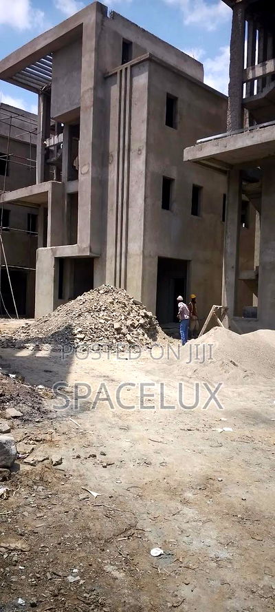 5bdrm Townhouse/Terrace in Lavington for sale - Image 1