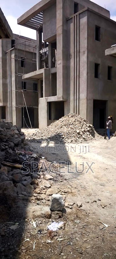 5bdrm Townhouse/Terrace in Lavington for sale - Image 5