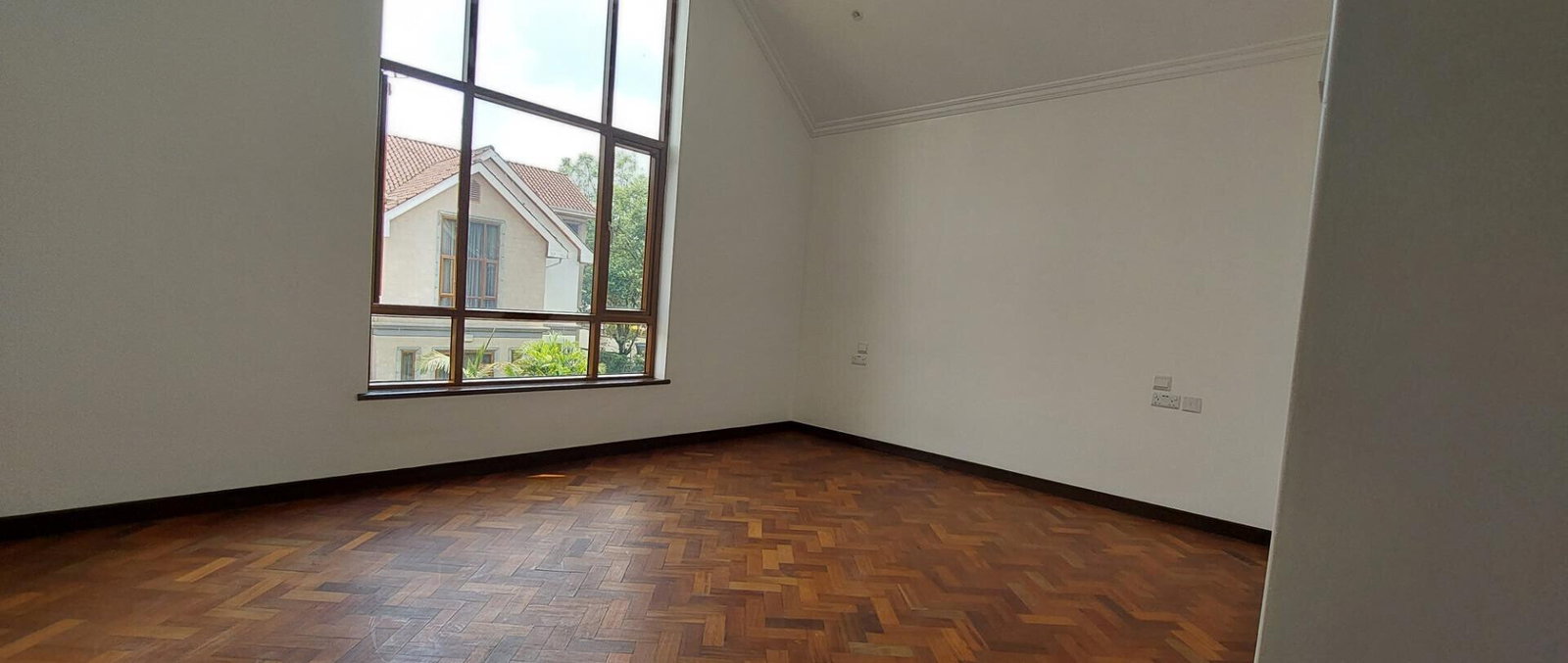 5-Ensuite Townhouse with Attic & DSQ - Amboseli Rd, Lavington