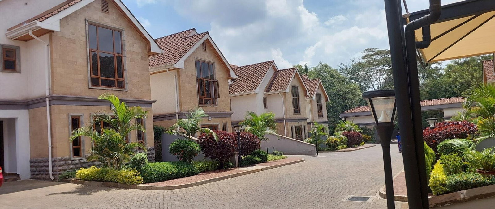 5-Ensuite Townhouse with Attic & DSQ - Amboseli Rd, Lavington