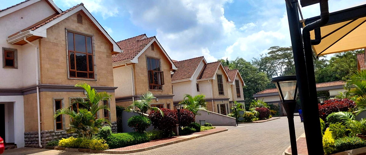 5-Ensuite Townhouse with Attic & DSQ - Amboseli Rd, Lavington