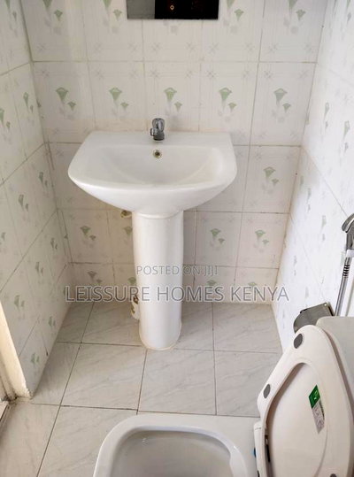 2bdrm Apartment in Katani for sale - Image 14