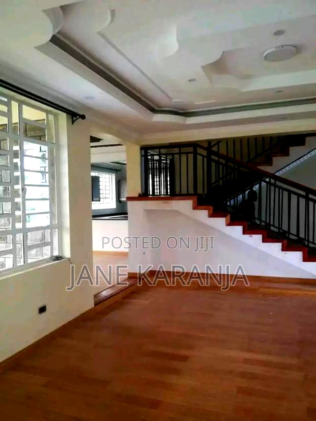 4bdrm Mansion in Thika Greens for sale