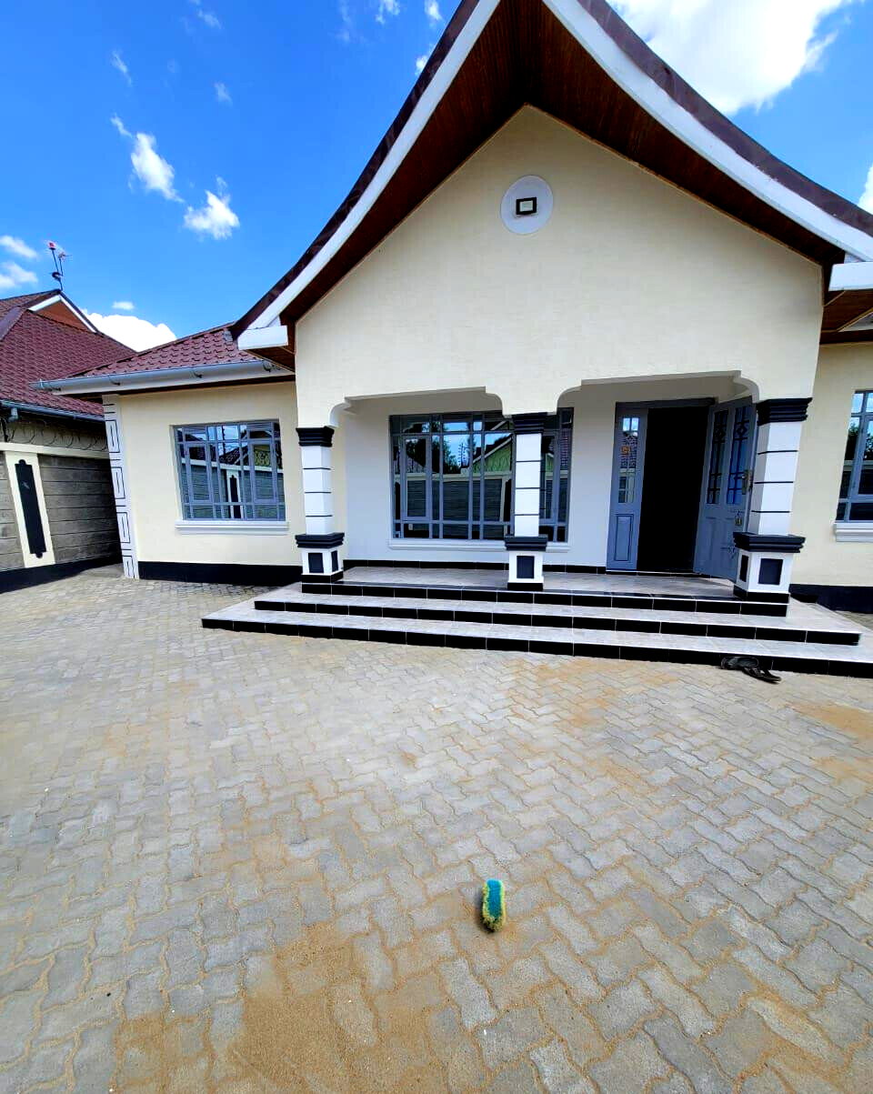 3BR Ensuite Townhouse with Borehole & 40x80 Plot - Ruiru