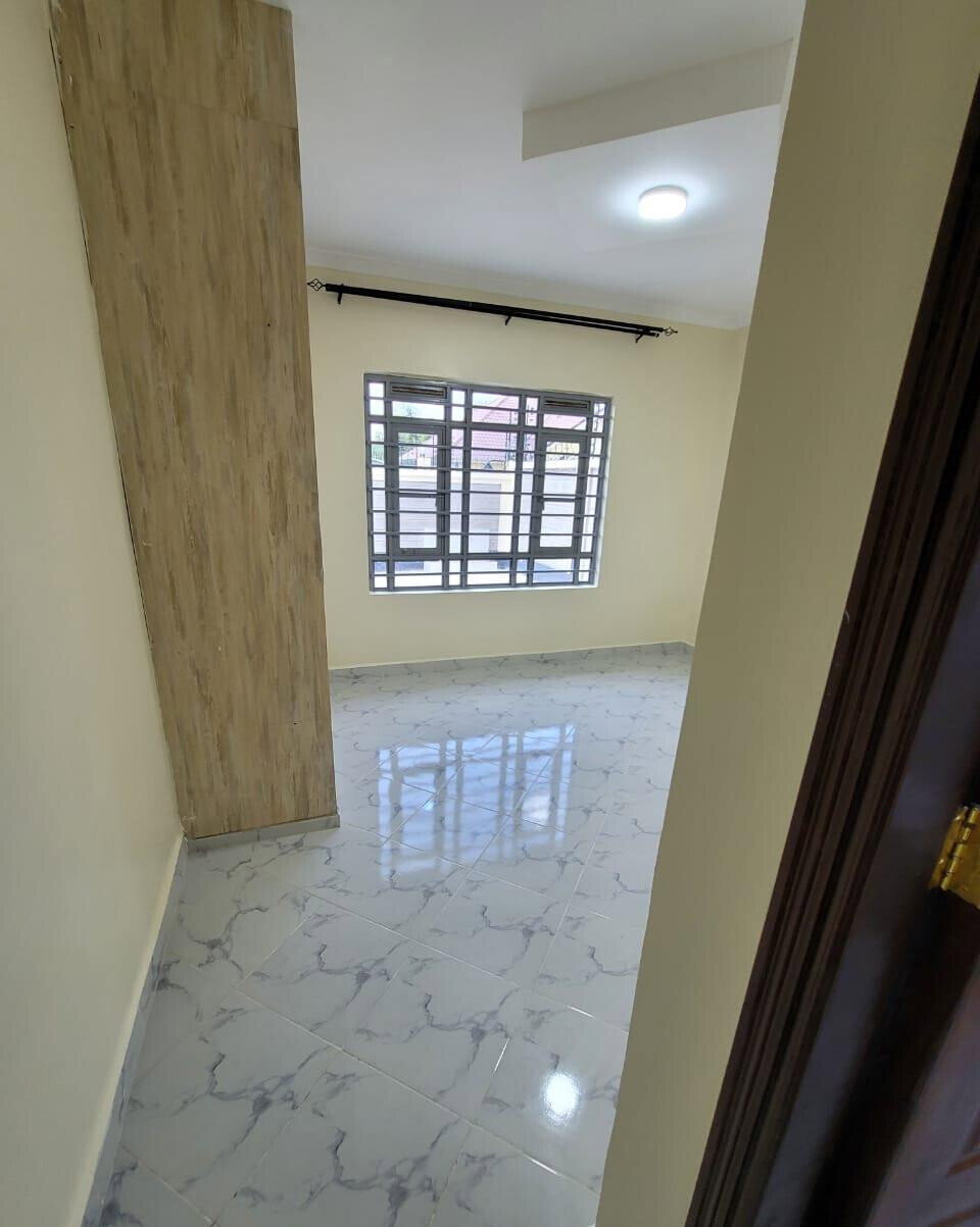 3BR Ensuite Townhouse with Borehole & 40x80 Plot - Ruiru