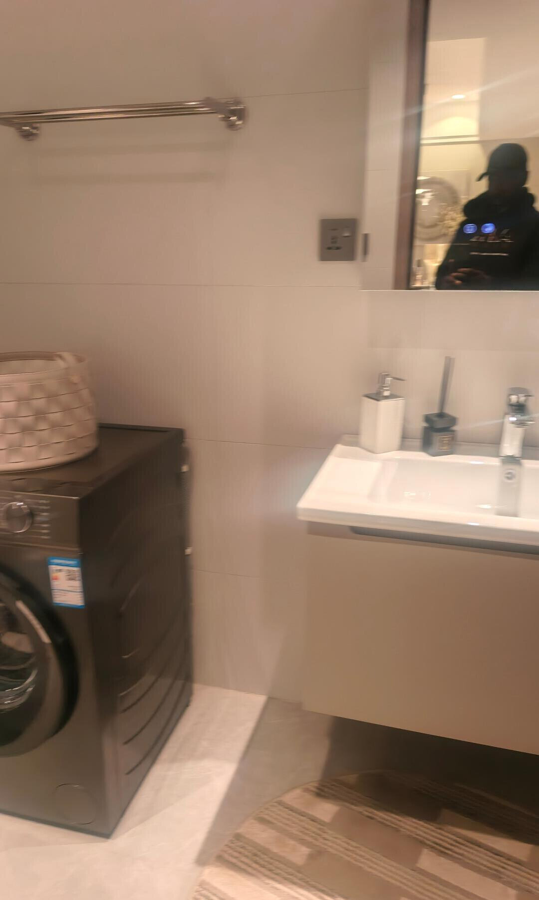 2BR En-Suite with Generator & Borehole - Westlands