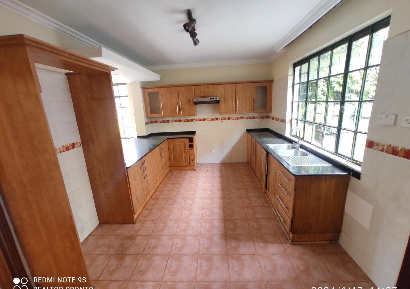 5-Ensuite Townhouse with Pool & Attic in Lavington Gated Community
