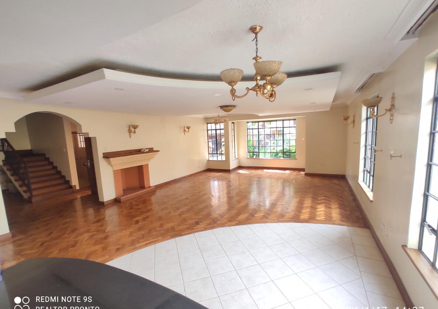 5-Ensuite Townhouse with Pool & Attic in Lavington Gated Community