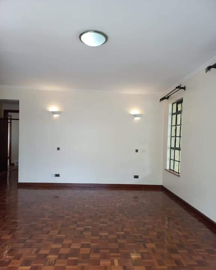 New 5-Ensuite Townhouse with Rooftop Garden & 2 DSQs - Lavington