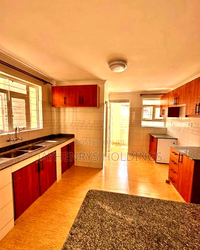 3bdrm Maisonette in Thome for rent - Image 3