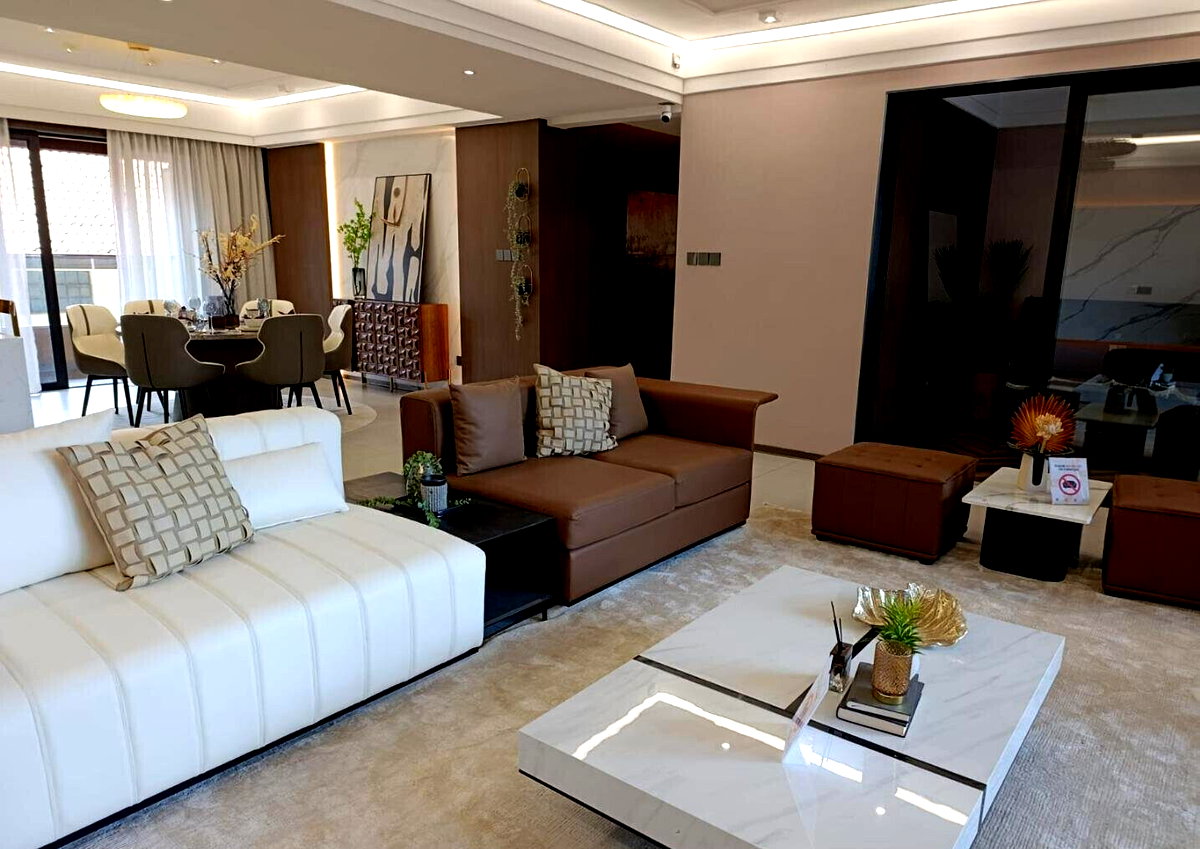 5BR All-Ensuite with Private Office & Heated Pool - Kilimani