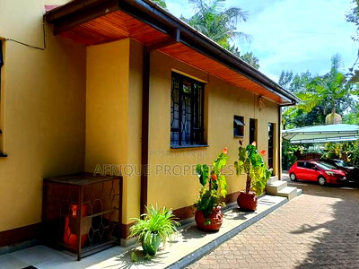 Furnished 2bdrm Bungalow in Runda for rent - Image 1