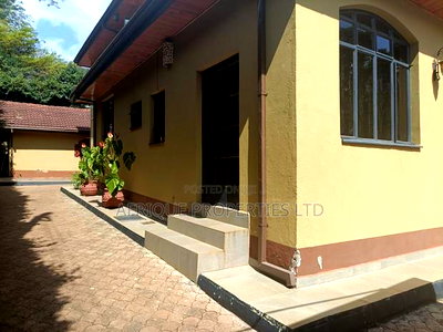 Furnished 2bdrm Bungalow in Runda for rent - Image 17
