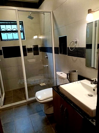 Furnished 2bdrm Bungalow in Runda for rent - Image 7