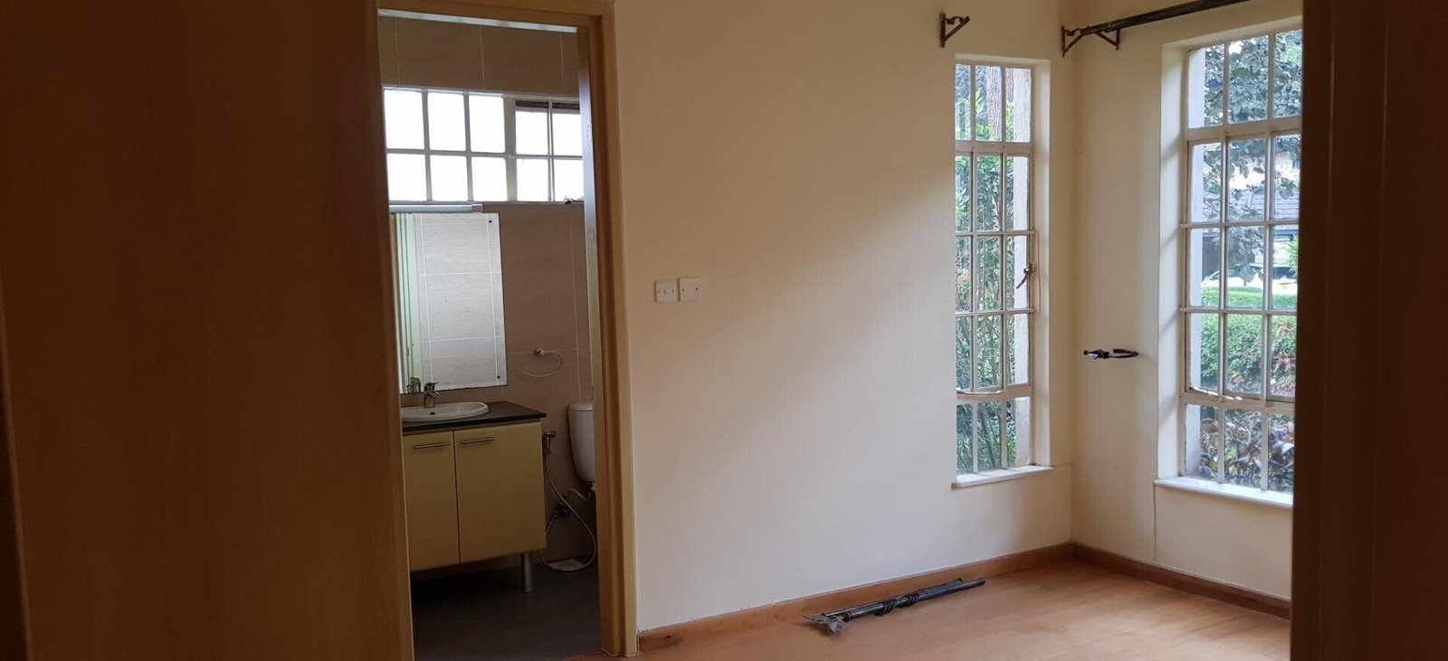 Elegant 4BR Home - Karen