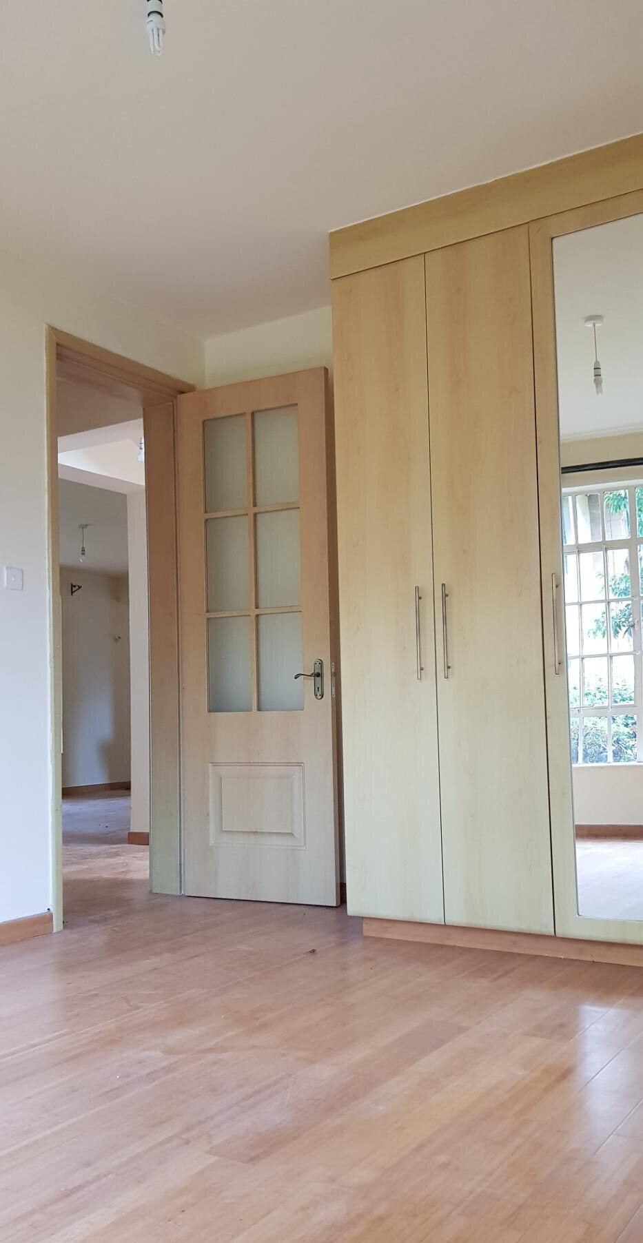Elegant 4BR Home - Karen