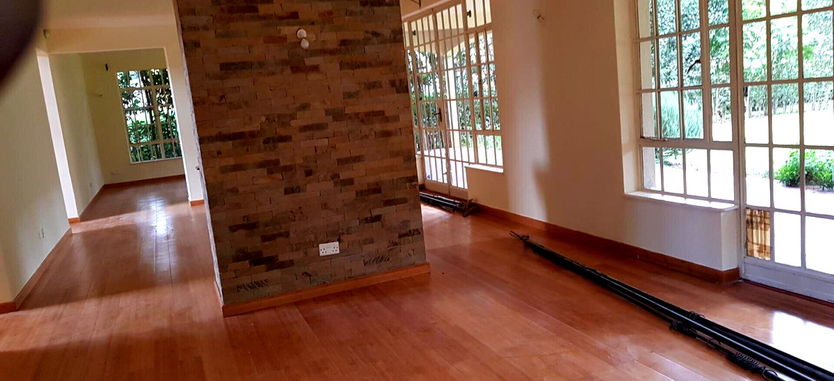 Elegant 4BR Home - Karen