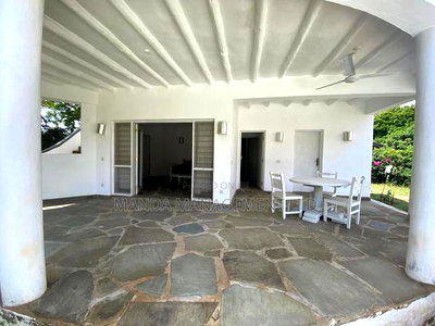 New Cozy Maisonette - Image 3