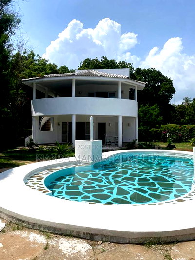 New Cozy Maisonette - Image 1