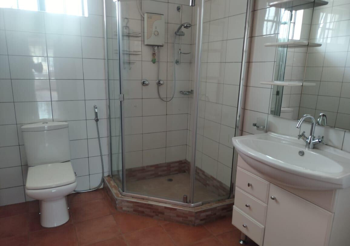 4BR Townhouse with DSQ & Expressway Access - Spring Valley