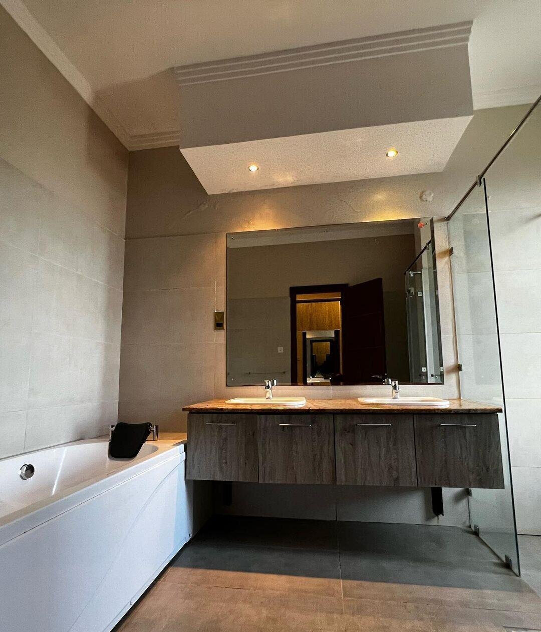 Classic 5-Ensuite Townhouse with Clubhouse & Gym – Karen Gated Estate