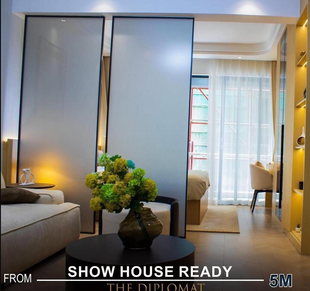Studio at The Diplomat with Pool & Spa Access - Westlands