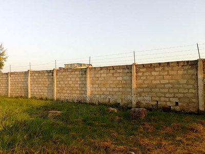 5 Acres in Mariakani - Ideal for Factory or Warehouse - Image 3