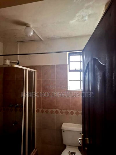 3bdrm Apartment With Sq in Valley Arcade for Rent - Image 8