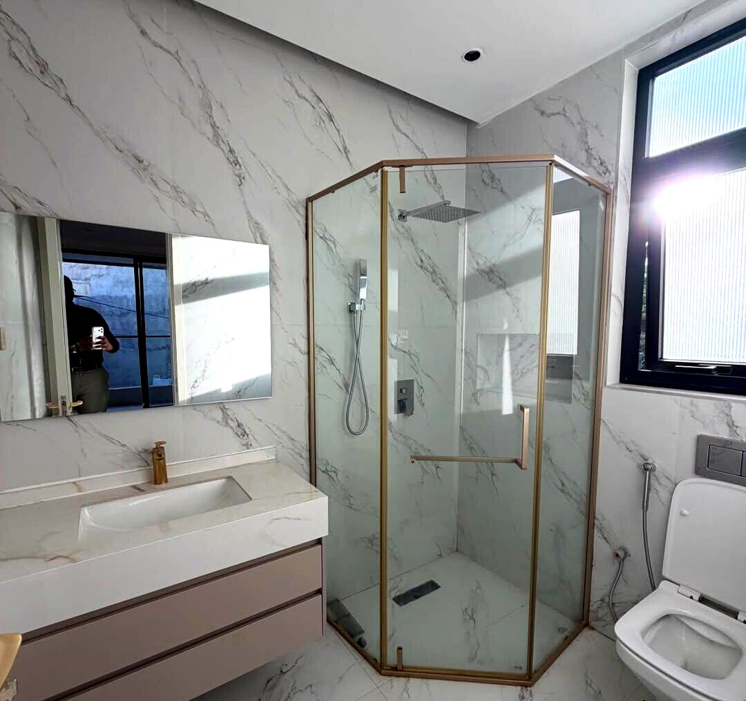 5-Ensuite Villa Minutes from Lavington Mall & Jaffery Club