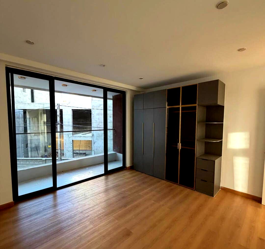 5-Ensuite Villa Minutes from Lavington Mall & Jaffery Club