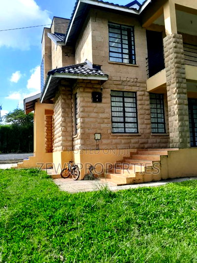 4bdrm Mansion in Kiserian for sale - Image 1