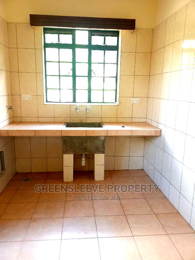 4bdrm Townhouse in Karen for Rent - Image 9