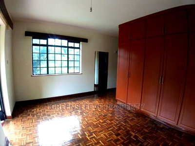 4bdrm Townhouse in Karen for Rent - Image 6