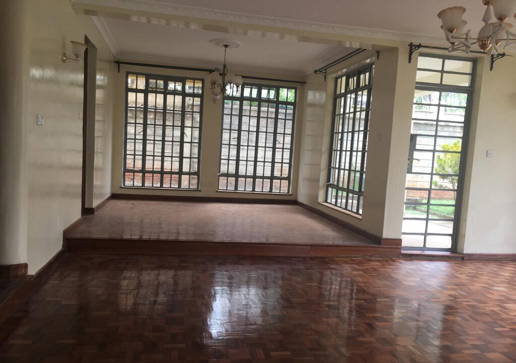 3-Level Townhouse with Study & TV Room - Lavington
