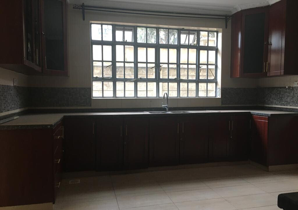 3-Level Townhouse with Study & TV Room - Lavington