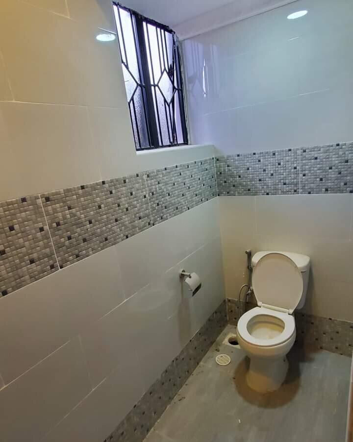 New Phase 2: 4BR All-Ensuite Townhouse with Attic & Jacuzzi - Membley