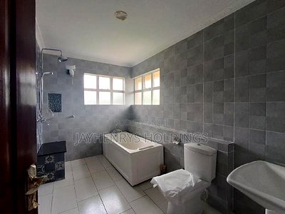 5bdrm House in Garden Estate, Ridgeways for sale - Image 16