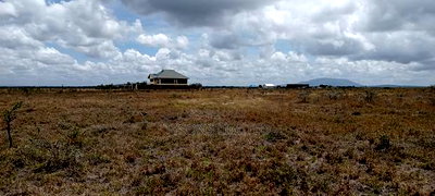 Plot for Sale at Malaa - Image 2