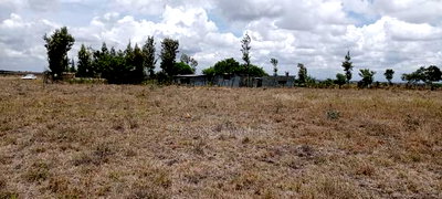 Plot for Sale at Malaa - Image 1