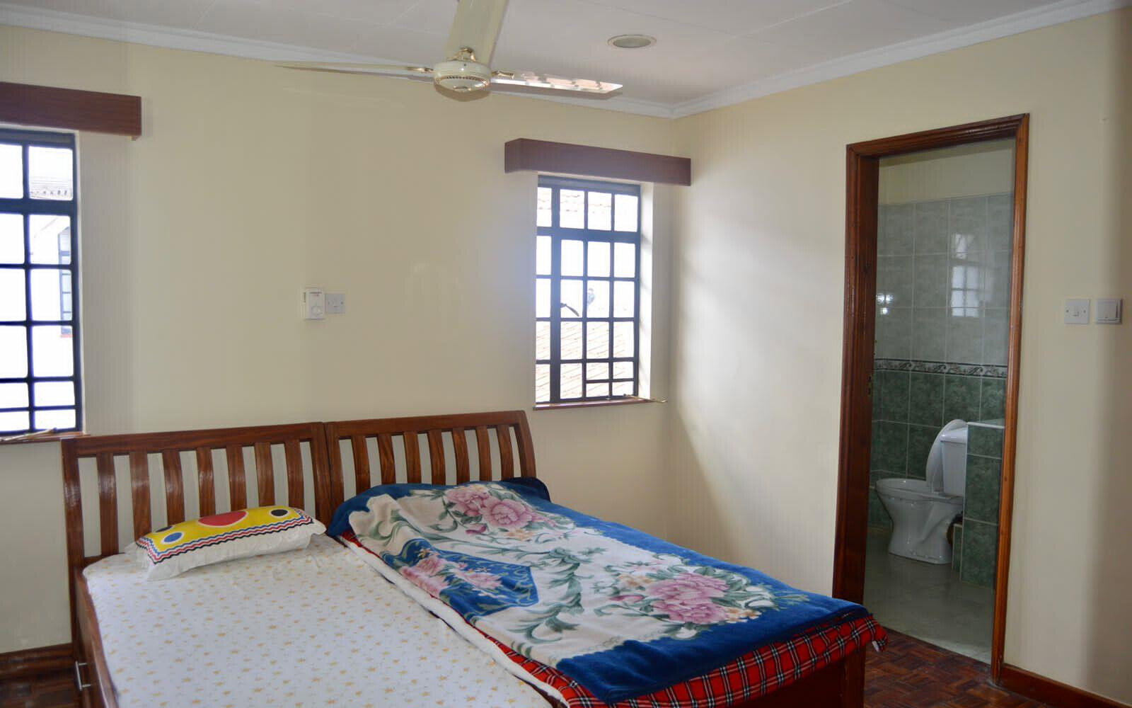 5BR All-Ensuite Townhouse with Solar & Gym - Westlands