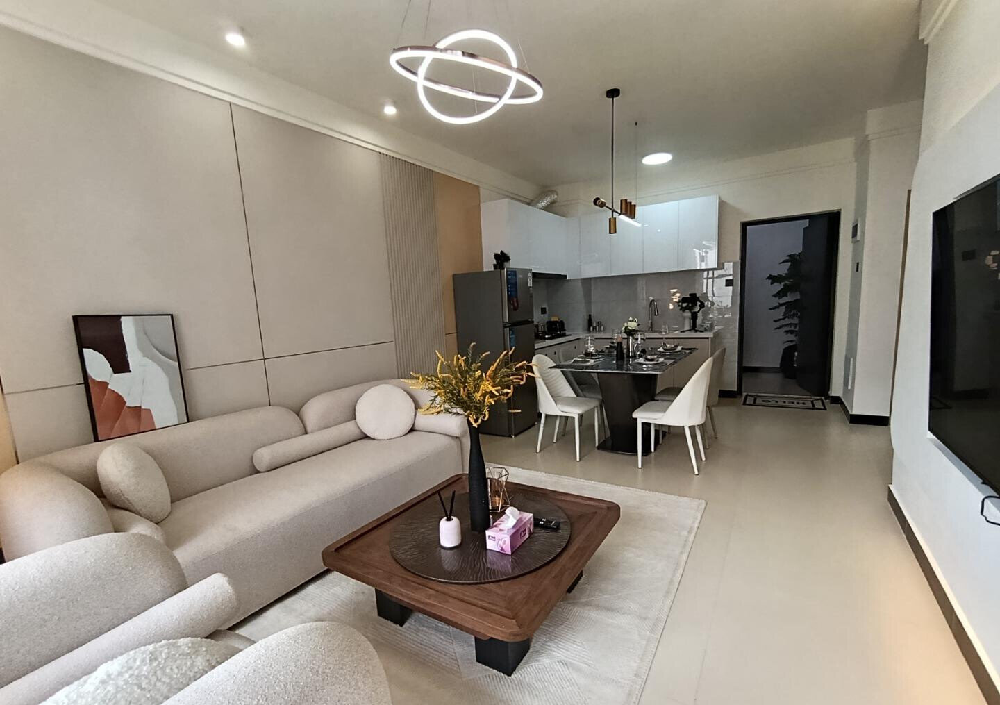 Brand New 2BR with Pool, Gym & Backup Power - Kileleshwa